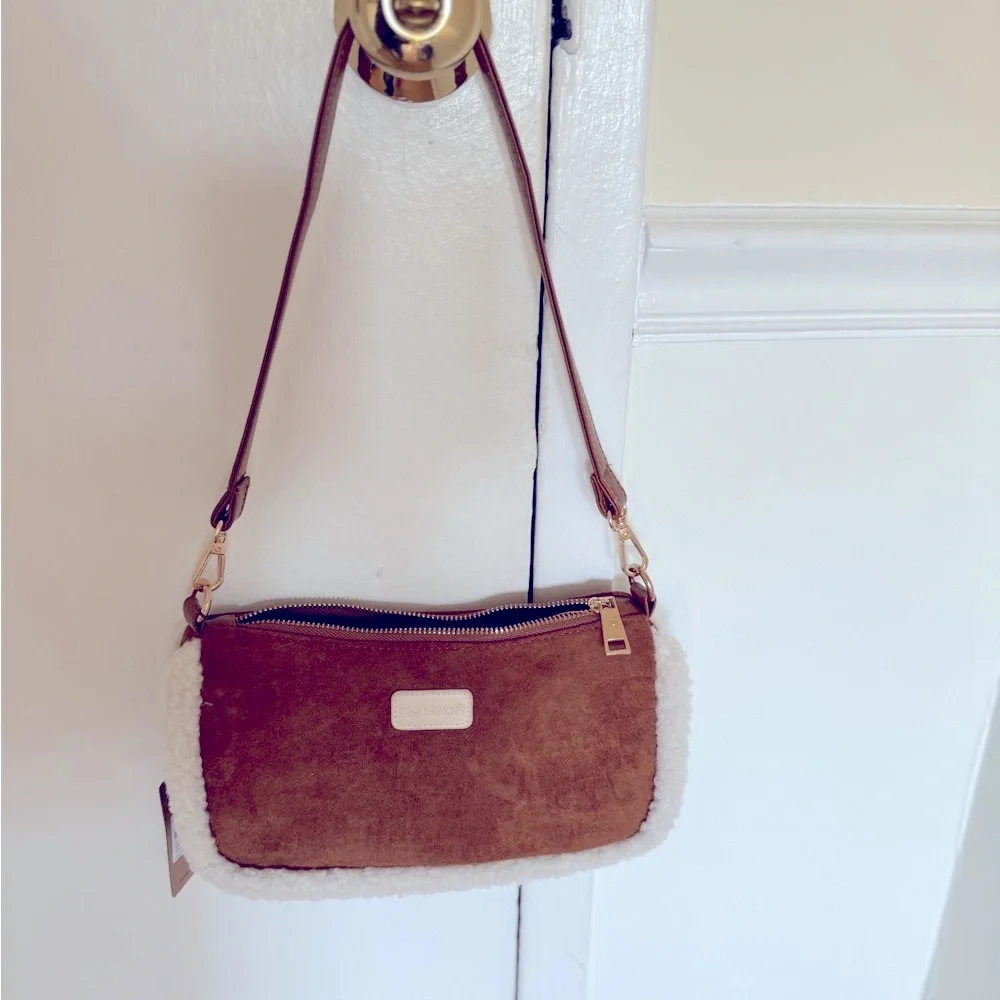 Bearpaw Shoulder Bag